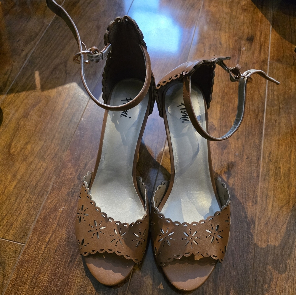 Brown Ankle Strap Sandals